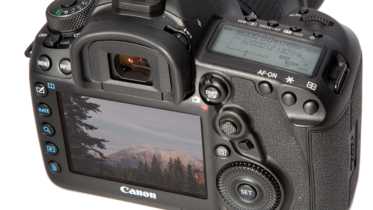 Canon 5D Mark IV Review - Videomaker